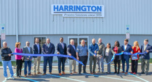Pittston Ribbon cutting